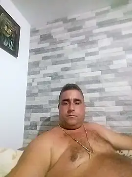 ADRIAN ADI40 online show from October 2025 04:50:01 PM