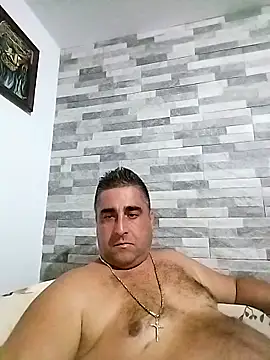 ADRIAN ADI40 online show from October 2025 05:13:02 PM