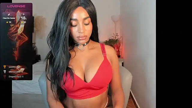 Snapshot of destinne_mill_ chatting on January 2025 03:07:01 PM destinne mill online show from January 2025 03:07:01 PM