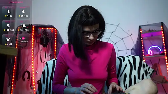 Snapshot of CyberXGoddess chatting on November 2025 11:31:02 AM CyberXGoddess online show from November 2025 11:31:02 AM