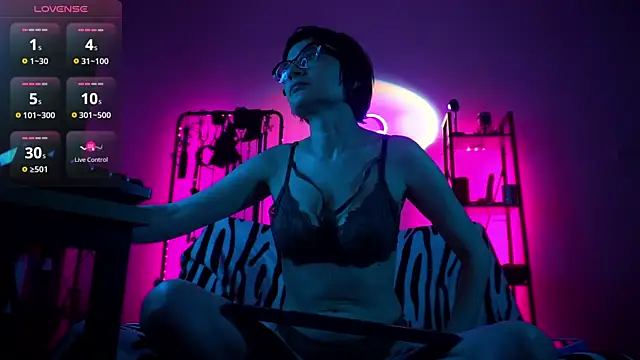 Snapshot of CyberXGoddess chatting on December 2025 02:32:02 AM CyberXGoddess online show from December 2025 02:32:02 AM