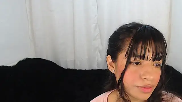 Snapshot of Liz_Galactic chatting on February 2025 10:13:01 PM Liz Galactic online show from February 2025 10:13:01 PM