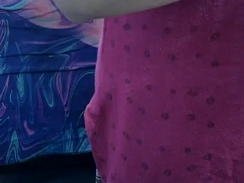 Your wild Dia online show from April 2026 06:44:02 PM