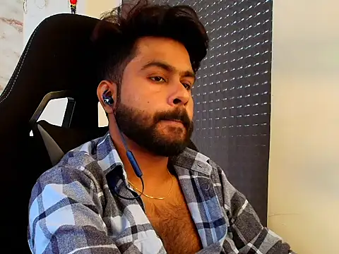 SHENOY3 online show from March 2026 04:18:02 AM