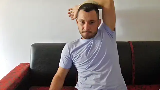 Snapshot of body_x29 chatting on March 2025 08:11:01 PM body x29 online show from March 2025 08:11:01 PM