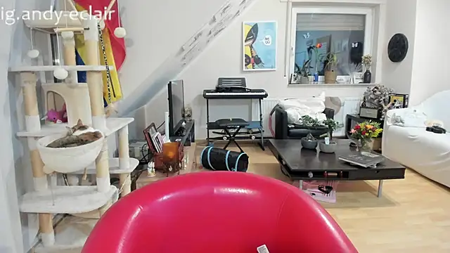 Snapshot of tinny_williams chatting on September 2025 04:12:01 AM tinny williams online show from September 2025 04:12:01 AM