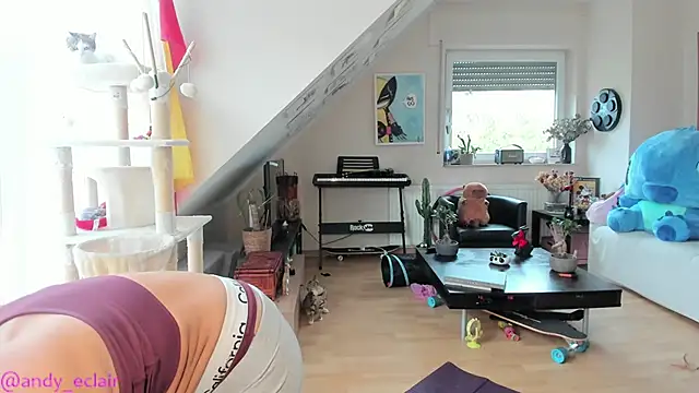 Snapshot of tinny_williams chatting on October 2025 07:30:01 AM tinny williams online show from October 2025 07:30:01 AM