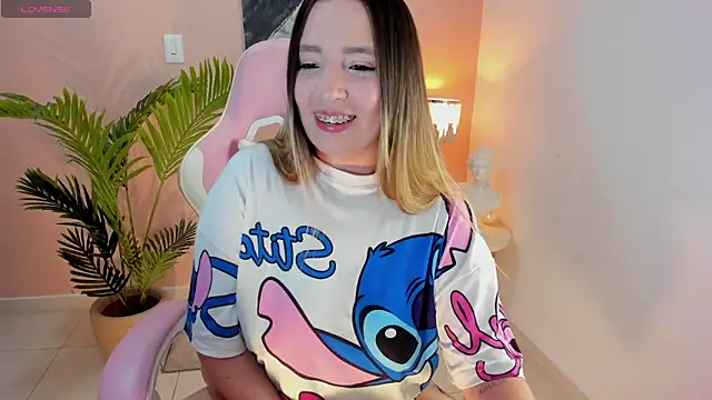 HannaMiller 1 online show from February 2026 02:05:01 AM