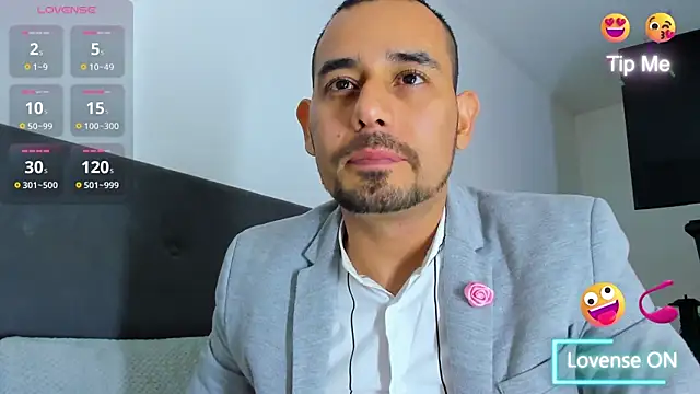 jhonyalzate2 online show from March 2025 10:56:01 PM