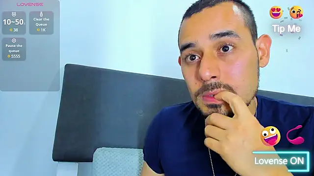 jhonyalzate2 online show from March 2025 04:43:01 AM