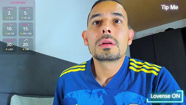 jhonyalzate2 online show from October 2025 12:53:01 AM