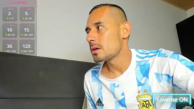 Snapshot of jhonyalzate2 chatting on February 2026 04:39:02 AM jhonyalzate2 online show from February 2026 04:39:02 AM