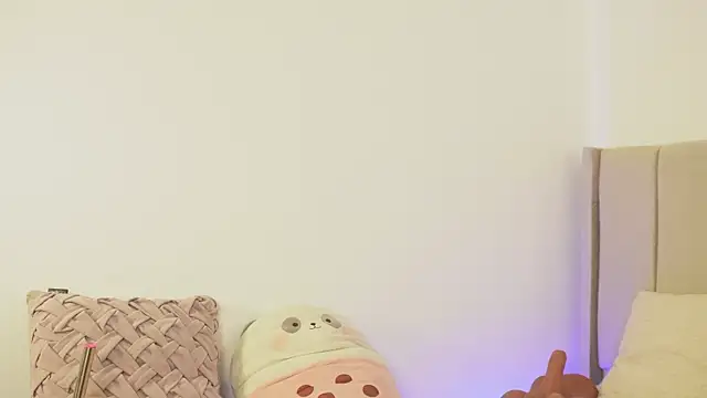 Snapshot of vicky_rachell chatting on November 2025 02:28:02 PM vicky rachell online show from November 2025 02:28:02 PM