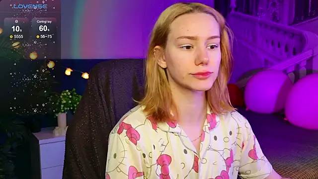 Ramona    online show from January 2026 06:18:02 AM