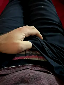 j1991j online show from November 2025 03:44:01 PM