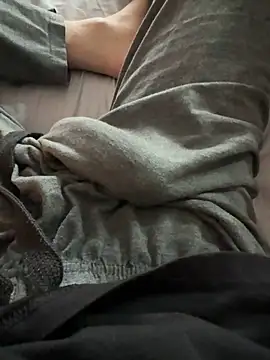 j1991j online show from April 2026 06:43:02 AM