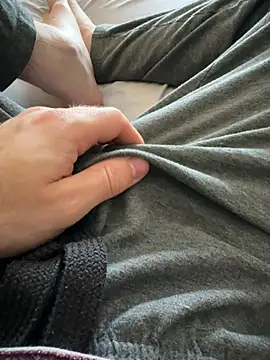 j1991j online show from April 2026 01:16:01 PM