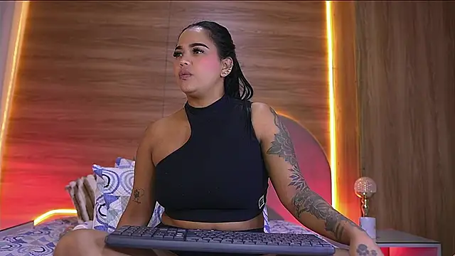 alexaa walker online show from April 2026 11:54:02 AM