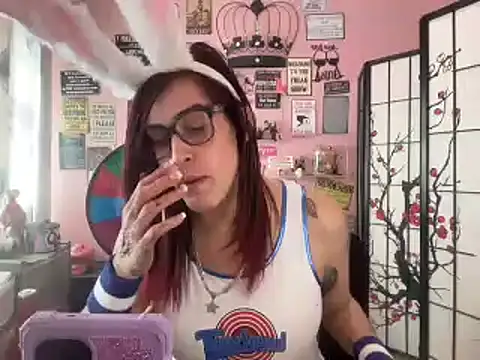 Snapshot of latinacubana chatting on March 2025 03:49:01 PM latinacubana online show from March 2025 03:49:01 PM