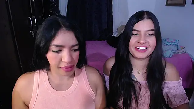 Sharlottee online show from November 2025 10:52:02 PM