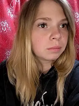 Zuli Kiska online show from September 2025 11:45:02 AM