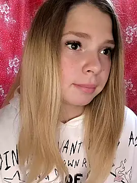 Zuli Kiska online show from October 2025 11:18:01 AM