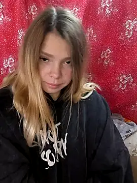 Zuli Kiska online show from October 2025 08:13:01 AM