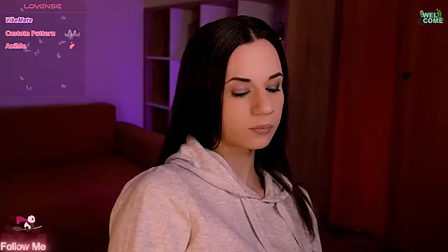 ItsAlisia online show from April 2026 05:38:01 AM