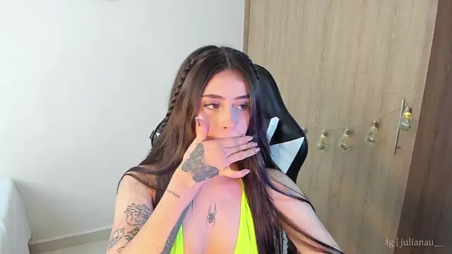 iriswest  online show from January 2025 10:13:02 PM