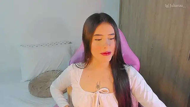 iriswest  online show from March 2025 11:17:01 PM