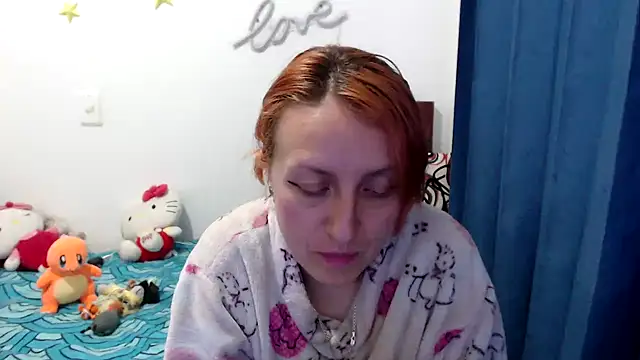 kittykalor09 online show from January 2025 10:54:01 PM