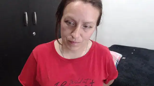 kittykalor09 online show from April 2026 04:13:02 AM