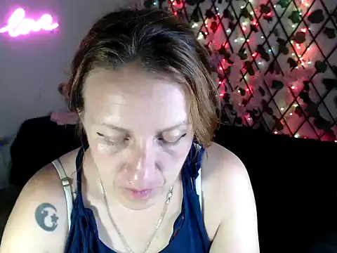 Snapshot of kittykalor09 chatting on May 2026 02:51:02 AM kittykalor09 online show from May 2026 02:51:02 AM