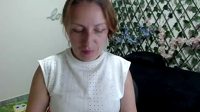 Snapshot of kittykalor09 chatting on June 2026 03:55:01 AM kittykalor09 online show from June 2026 03:55:01 AM