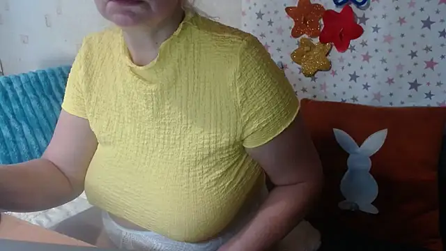 QueenLana online show from November 2025 07:19:02 AM