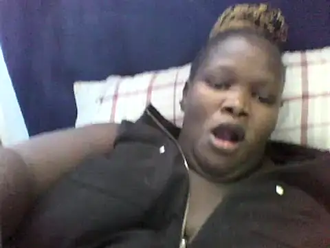 Snapshot of Rio_sky chatting on January 2025 09:28:01 AM Rio sky online show from January 2025 09:28:01 AM