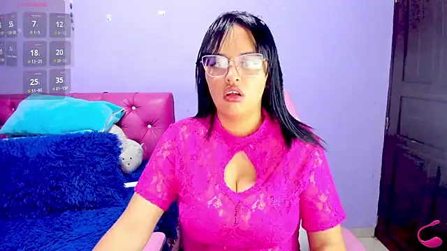 crissn0707 online show from September 2025 12:34:01 AM