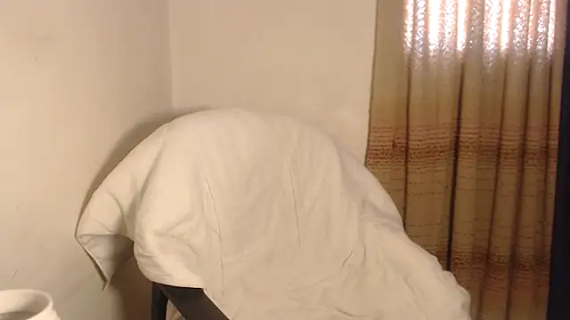 Snapshot of agathamiller01 chatting on December 2025 01:16:02 PM agathamiller01 online show from December 2025 01:16:02 PM