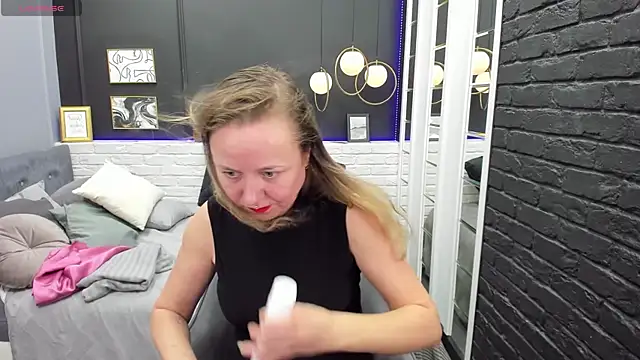 Snapshot of GabrielGold chatting on December 2024 08:55:02 PM GabrielGold online show from December 2024 08:55:02 PM