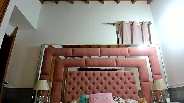 Snapshot of briana_wonder69xxx chatting on February 2026 08:46:02 PM briana wonder69xxx online show from February 2026 08:46:02 PM