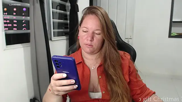 Snapshot of tamy_shine87 chatting on December 2025 11:09:02 PM tamy shine87 online show from December 2025 11:09:02 PM