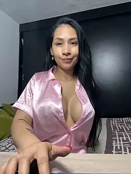 Angela isabella online show from November 2025 12:49:01 PM