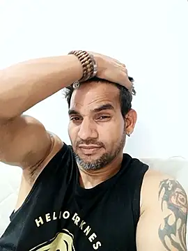 Snapshot of nihalxxx3 chatting on April 2026 07:04:01 AM nihalxxx3 online show from April 2026 07:04:01 AM