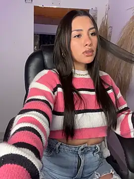 Ambar pe  online show from March 2025 02:21:02 AM