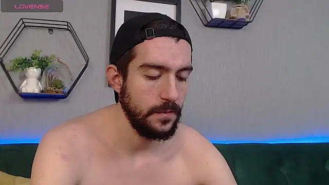 Snapshot of Dylan_Best chatting on December 2024 05:38:02 AM Dylan Best online show from December 2024 05:38:02 AM