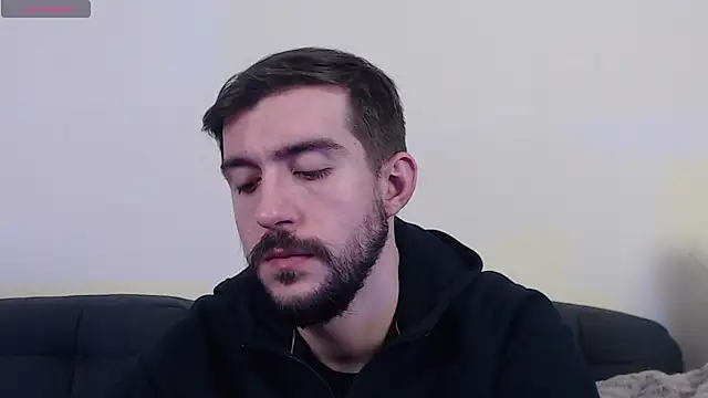 Snapshot of Dylan_Best chatting on February 2025 01:57:01 AM Dylan Best online show from February 2025 01:57:01 AM