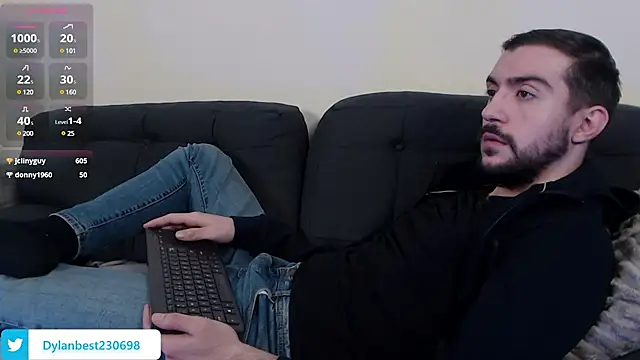 Snapshot of Dylan_Best chatting on February 2025 04:46:02 PM Dylan Best online show from February 2025 04:46:02 PM