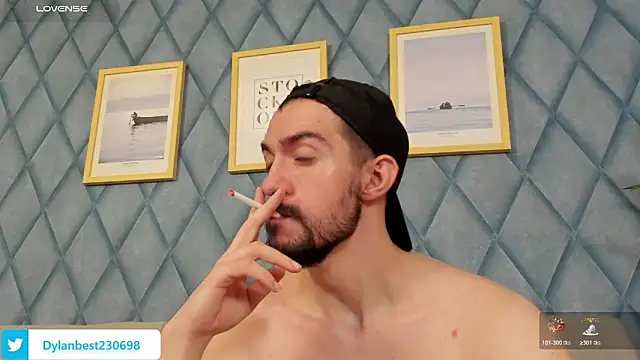 Snapshot of Dylan_Best chatting on July 2026 11:10:01 PM Dylan Best online show from July 2026 11:10:01 PM