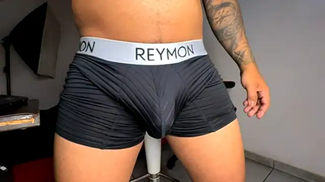 jordylatin20 online show from October 2025 01:02:02 AM