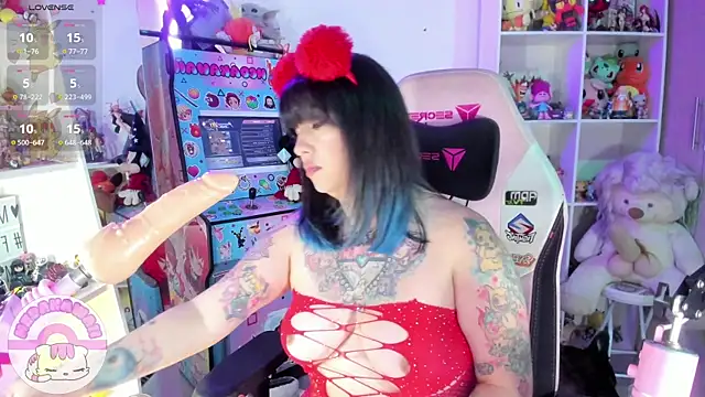 Snapshot of meda_kawaii_ chatting on January 2025 06:18:01 PM meda kawaii online show from January 2025 06:18:01 PM